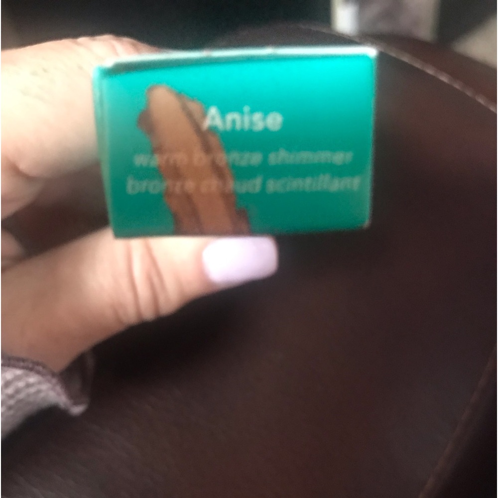 Thrive eye brightener